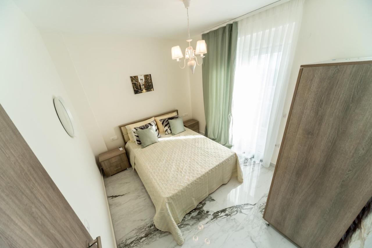 Nika Apartment Hanioti Buitenkant foto